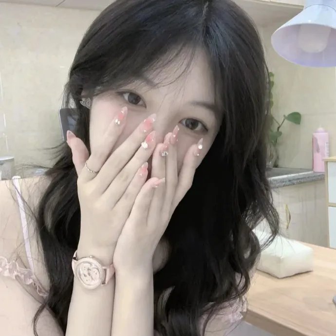 大鼻子小英雄